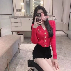 Áo cardigan dệt kim nút vàng QCCC 520897