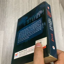 Sách ma khóc dưới hồ tiên đôn. 4a4 1009184