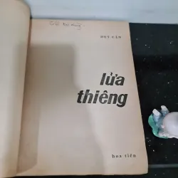 Sách Lửa Thiêng - Huy Cận Bản in năm 1967 707995