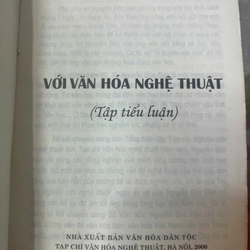 VỚI VĂN HÓA NGHỆ THUẬT- NGUYỄN ĐỨC ĐÀN 546873