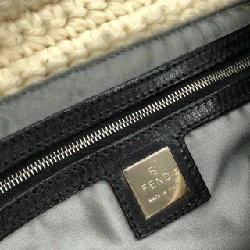 Túi xách vai Fendi Mamma Baguette 16060 - Hàng hiệu Chính hãng 766677