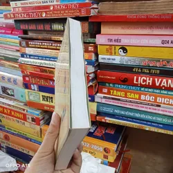 Những Mối Tình Nực Cười- Milan Kundera 607168