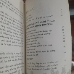 Adrian Gostick & Chester Elton - CÂU CHUYỆN QUẢN LÝ CÀ RỐT và nghệ thuật khen thưởng 994967