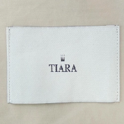 【Mã giảm giá】Áo khoác TIARA 639290