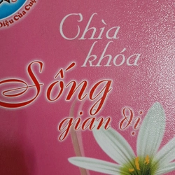 Chìa khóa sống giản dị  323685