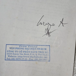 Tiểu thuyết Vùng cách ly | chữ ký tác giả Lorenzo Angeloni 518003