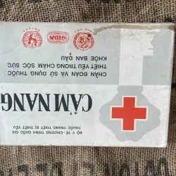 Cẩm nang chẩn đoán và sử dụng thuốc thiết yếu trong chăm sóc sức khỏe ban đầu; hơn 200 tr 