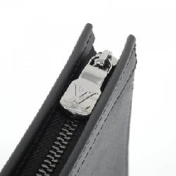 Túi xách Louis Vuitton Monogram Eclipse Reverse Pochette Voyage M69535 617429