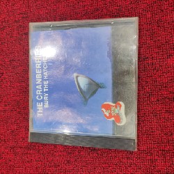 ALBUM THE CRANBERRIES BURY THE HATCHET 7041