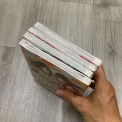 Truyện tranh ác nữ nửa vời. Combo 4 cuốn mới.  989650