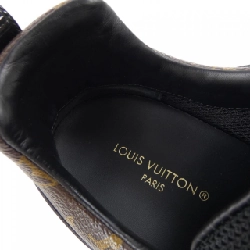 Giày sneaker dòng Runaway của Louis Vuitton - Hàng hiệu Authentic 828095