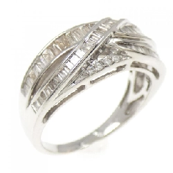 Nhẫn kim cương K18WG 0.70CT