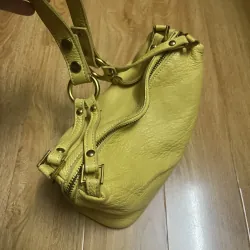 Túi nữ đeo vai 22x15x9 da thật 2hand 996729