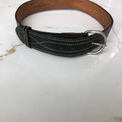 Dây thắt lưng da . mã  56317 . 961719