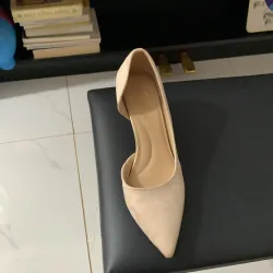 Giày mũi nhọn khuyết eo 970552