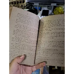 Người khách không muốn ngủ tập truyện 1 mới 70% ố rách bìa 1988 Văn học nước ngoài HCM1709 559903