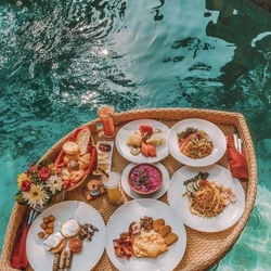 Khay đồ ăn nổi hồ bơi 506669