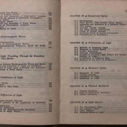 HANDBOOK OF PHYSICS - B. Yavorsky & A. Detlaf - Mir Publishers Moscow, 1977 442688