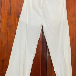 Quần trắng nữ thời trang
