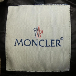 Áo khoác lông vũ MONCLER 642622