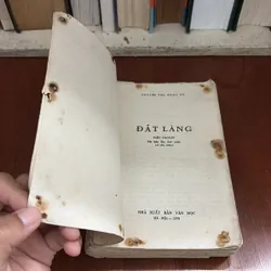 II Tiểu Thuyết: Đất Làng - Nguyễn Thị Ngọc Tú - 1978 593287