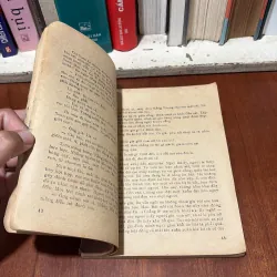 II Sách Thiếu Nhi: Cát Cháy - Thanh Quế - 1982 777311