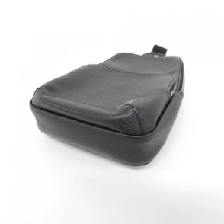 Túi đeo chéo Louis Vuitton Taiga Avenue M30443 610222