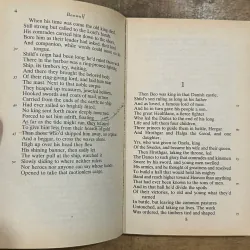 Beowulf - Burton Raffel dịch 731634