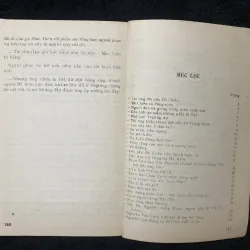 Chuyện làng văn Việt Nam và Thế giới (trọn bộ 2 tập)  1032477