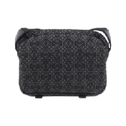 Túi đeo chéo quân đội Loewe XS B553A72X20 612571