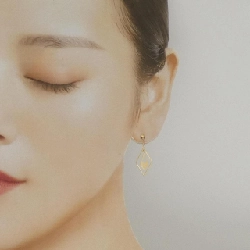 K18YG Bông tai - Hàng hiệu Authentic 869531