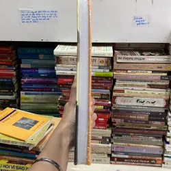 Kỷ Vật Thông Tin Thời Kháng Chiến ( Bìa cứng - nguyên seal ) ♟️ 762430