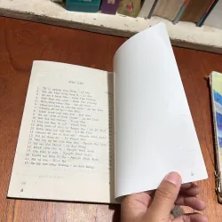 II Sưu Tầm: Chuyện Kể Về Bà - Nhiều Tác Giả - 1996 932927