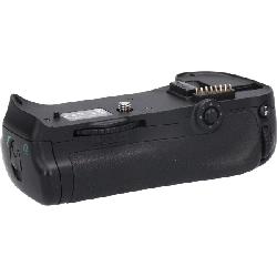 MB-D10 (D700, D300, D300S) - Hàng hiệu Authentic 879568