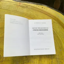 COMBO TỰ HỌC 20 CHỦ ĐỀ TỪ VỰNG TIẾNG ANH (bảng từ) & A PRACTICAL ENGLISH GRAMMAR  779019