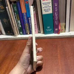 II Sức Khoẻ: Xoa Bóp Bấm Huyệt _ Trị Bệnh Đau Lưng - Kỳ Anh - 2007 927670