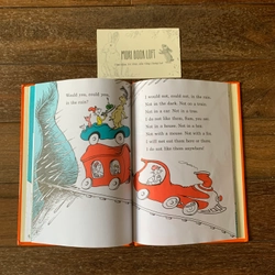 Sách tranh tiếng anh Green Eggs and Ham - Dr. Seuss, Used, Bìa cứng 478657