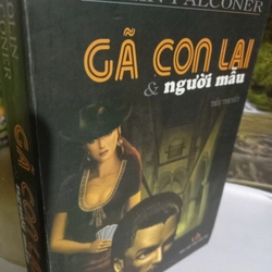 gã con lai và người mẫu