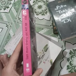 Lan man trong lúc kẹt xe  561512