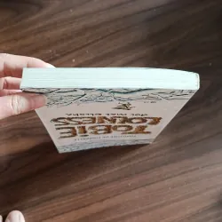 Toona lioness - đôi mắt elisha 763360