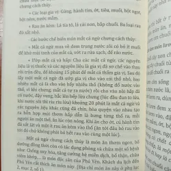 SÁCH NẤU ĂN NHƯNG LÀ Ở PHÚ YÊN (sách nghiên cứu văn hoá) 800446