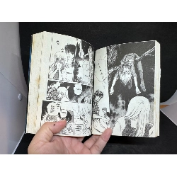 Purple Eyes In The Dark, Mắt Tím Trong Đêm, Tập 2, Mới 80% (Ố Nhẹ), 2013 SBM0609 916678