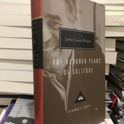 One Hundred Years of Solitude (Trăm năm cô đơn) Gabriel Garcia Marquez 386100