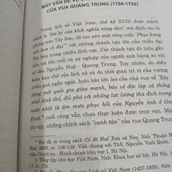 TIẾP CẬN LỊCH SỬ THẾ GIỚI VÀ LỊCH SỬ VIỆT NAM - HOÀNG VĂN HIỂN 731592