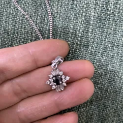 Dây bạc 925 mặt đá Saphire tự nhiên xanh đen