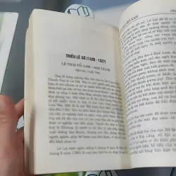 Các Triều Đại Việt Nam - Quỳnh Cư & Đỗ Đức Hùng 970265
