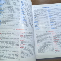 The Australian Integrated Primary school dictionary & thesaurus 408655