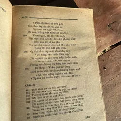 TRUYỆN KIỀU- HÀ HUY GIÁP GIỚI THIỆU NGUYỄN THẠCH GIANG - KHẢO ĐÌNH VÀ CHÚ THÍCH 697514