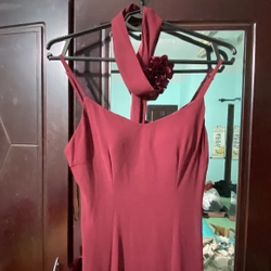 Đầm 2 dây đỏ đô kèm vòng cổ hoa, 90% size S/M 48-55kg 455704