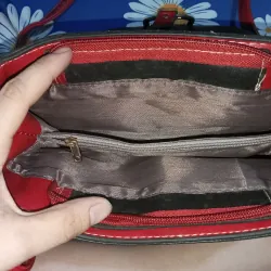 Túi xách đỏ  929623